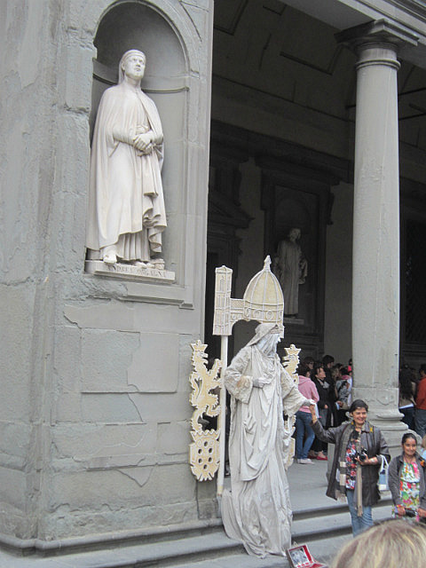 Real and Living Statues